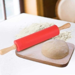 Imagen de Palo De Amasar Giratorio 24 Cm Silicona Con Madera Pettish