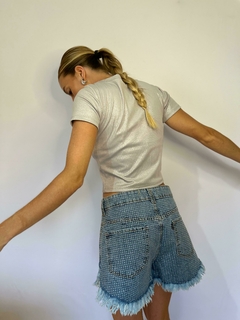 Short Isostasia - comprar online