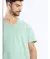 Remera Hombre Stone Escote V Logo Bordado