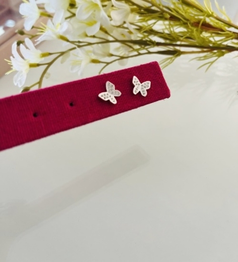 Brinco de Borboleta Cravejado em Prata 925
