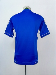 Camisa Adidas na internet