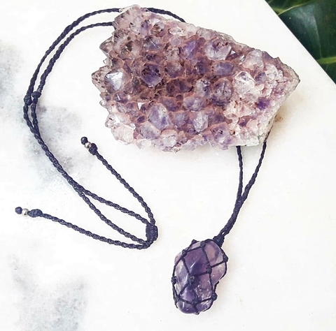 Colar Castroado com Ametista Rolada