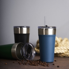 Copo Térmico de Inox 500ml com Canudo e Abridor na internet
