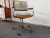 Cadeira Giratoria para escritorio com estrutura em ferro tubular cromado - buy online