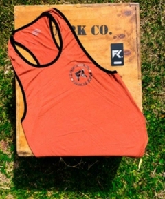 MUSCULOSA REEB UNISEX - (FK CLOTHING BRAND DSG- MARRON)