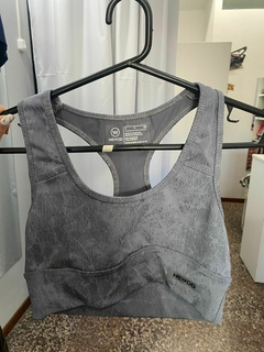 TOP REPTIL- GRIS