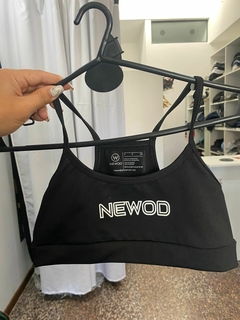 TOP TIRA FINA- NEGRO