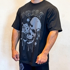 REMERA OVERSIZE FUARK