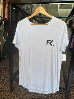 REMERA PERFORMANCE UNISEX- BLANCA - comprar online
