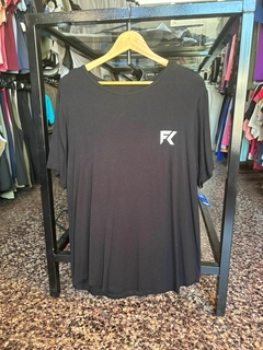 REMERA PERFORMANCE UNISEX- NEGRA - comprar online