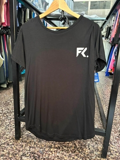 REMERA PERFORMANCE UNISEX- NEGRA - comprar online