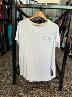 REMERA PERFORMANCE UNISEX- BLANCA - comprar online