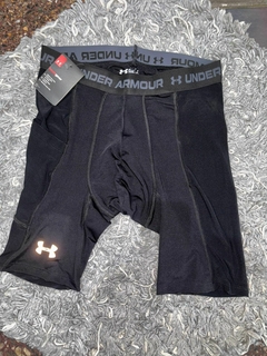 CALZA CORTA HOMBRE LYCRA- NEGRA en internet