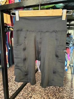 BIKER LISA NEWOD NEGRA CON BOLSILLOS - comprar online