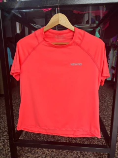 REMERA NEWOD- FLUOR - comprar online