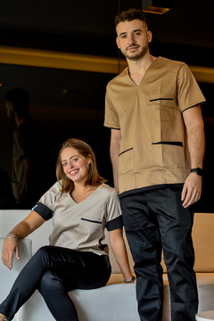 Chaquetilla Estocolmo Beige con negro.