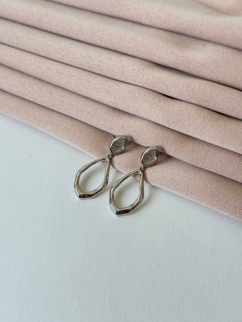 Brinco Longo Eva Ródio