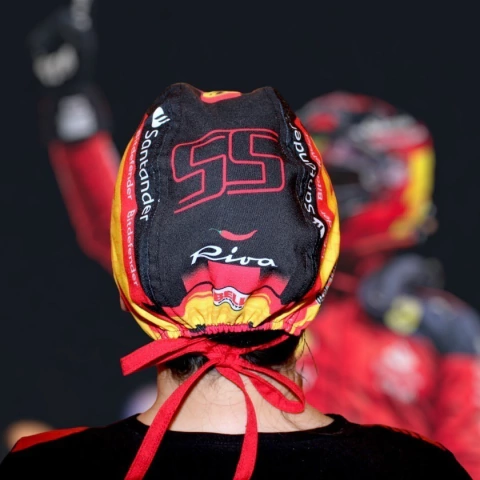 Gorro Quirúrgico Casco Carlos Sainz 2023