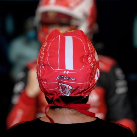 Gorro Quirúrgico Casco Charles Leclerc 2023
