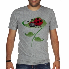 Remera Hoja Mariquita Diseño Coccinellidae - comprar online