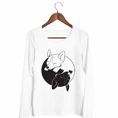 Remera Manga Larga Yin Yang Perro Blanco Y Negro en internet
