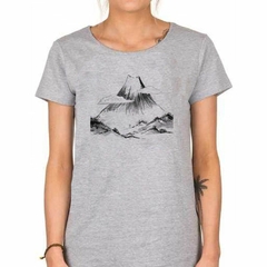 Remera Dibujo Japones Montaña Nubes Naturaleza - comprar online