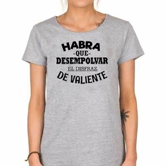 Remera Habra Que Desenpolvar El Disfraz - comprar online