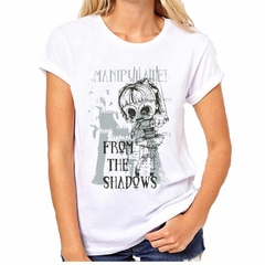 Remera Doll Without Eyes From The Shadows - tienda online