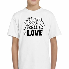 Remera All You Need Is Love Estrellas - tienda online