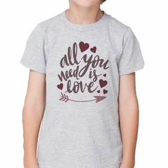 Remera All You Need Is Love #1