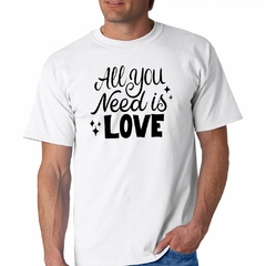 Imagen de Remera All You Need Is Love Estrellas