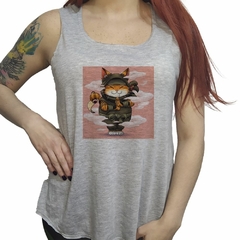 Musculosa Gato Ninja Manos Espada Nube