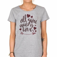 Remera All You Need Is Love #1 en internet