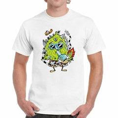 Remera Cogollo Fumando Bong Cannabis - comprar online