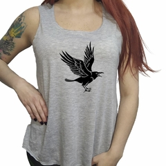 Musculosa Cuervo Abriendo Las Alas Vector
