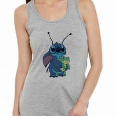 Musculosa Deportiva Stitch Abrazando Un Sapo - comprar online