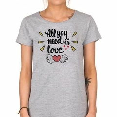 Imagen de Remera All You Need Is Love Corazon Amor