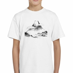 Remera Dibujo Japones Montaña Nubes Naturaleza