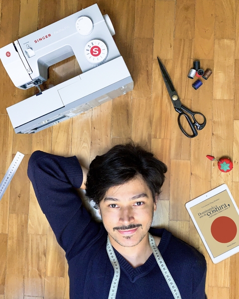 Curso Presencial de Costura Básica por Thiago Bonifácio