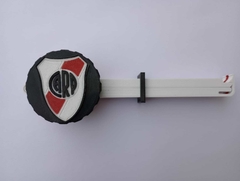 Clip de River de kg