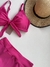Biquíni top nó e Calcinha Hot pants cós na internet
