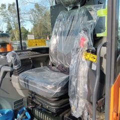 MINI EXCAVADORA DEVELON DX60 - IMPOVIAL SRL