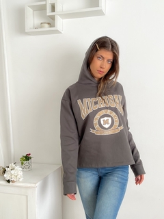 BUZO FRISADO OVERSIZE CON CAPUCHA MICHIGAN - comprar online
