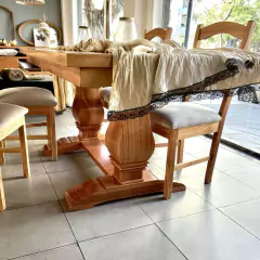 Mesa Gales en internet