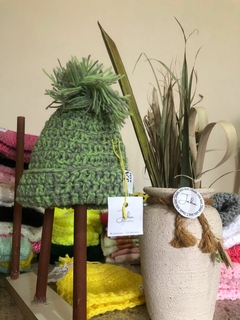 Gorrito con pompón