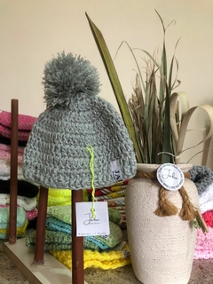 Gorrito con pompón