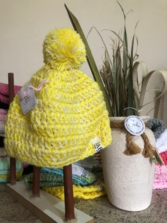 Gorrito con pompón
