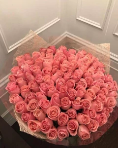 Ramo de 100 rosas color rosa