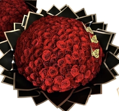 ramo 200 rosas