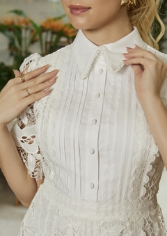 3897 VESTIDO MIDI RENDA E TRICOLINE na internet